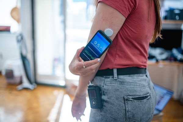 Wearable patch drug delivery technology PEEK